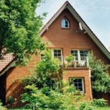 Ferienwohnung Behn_jaegerstra_e ケルピンセ